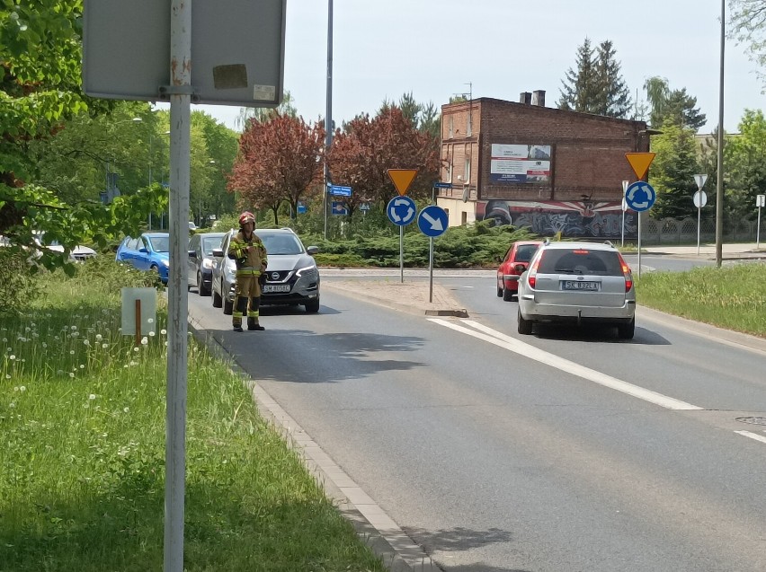 Wypadek na ulicy Mikołowskiej. Kierowca golfa uderzył w...