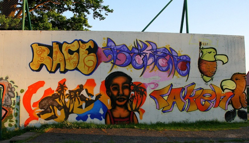 Zielonogórskie graffiti - MOSiR przy ulicy Sulechowskiej