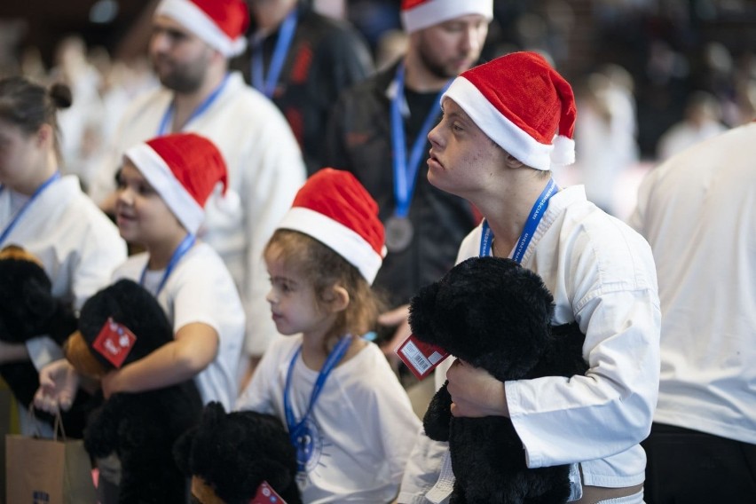 XVI Turniej Mikołajkowy i Festiwal Karate-Do w Hali...