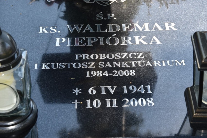 10 lutego mija 15. rocznica śmierci ks. Waldemara Piepiórki,...