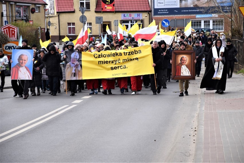 Marsz Papieski w Darłowie - 02.04.2023 r.