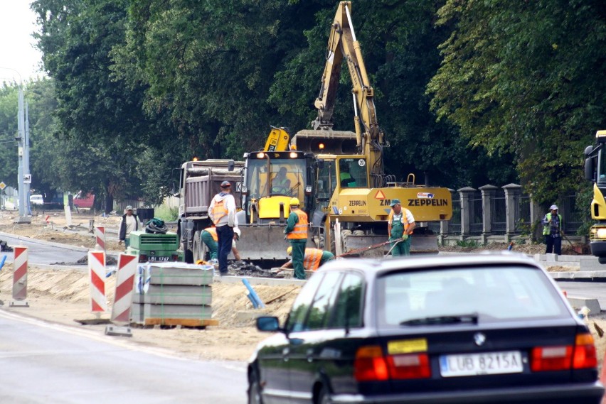 Przebudowa al. Kraśnickiej zaczęła się w marcu br. Trasa ma...