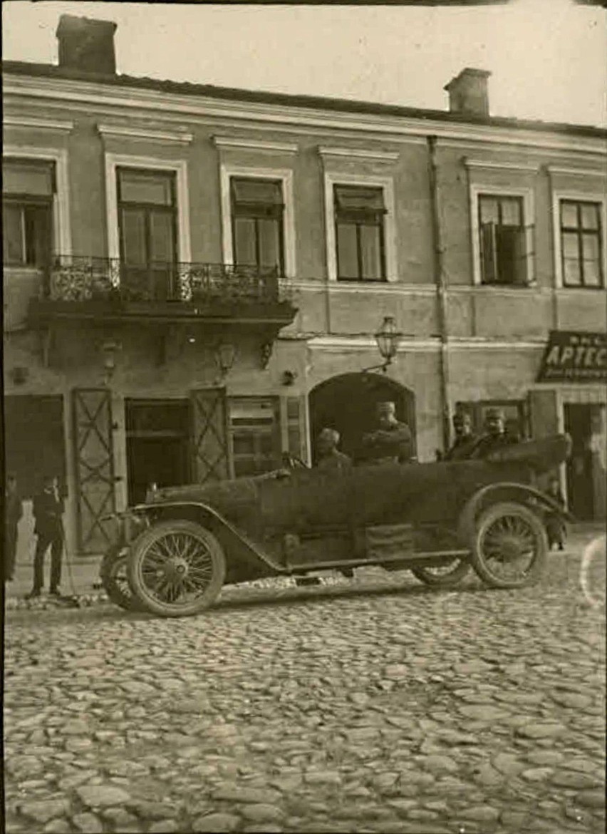 Lata 1915-1916, Dawny rynek w Busku.