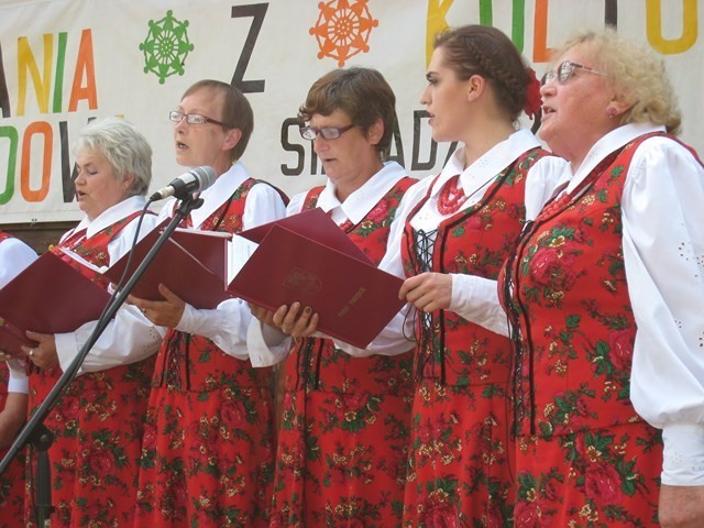 Folklor w sieradzkim skansenie - kolejne spotkanie z kulturą...