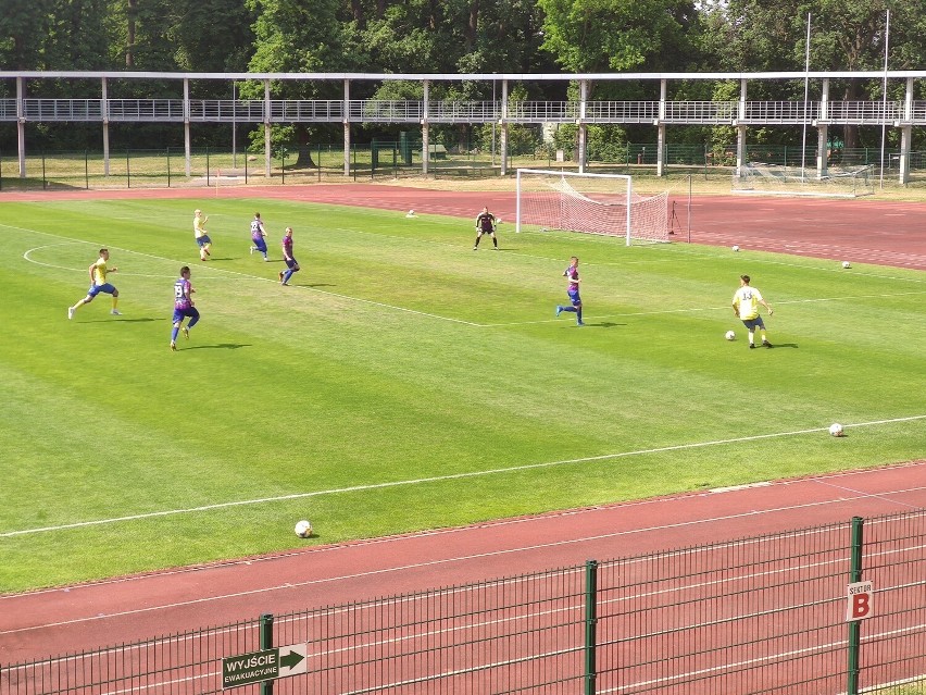 Stal Brzeg pokonuje 2:1 Lechię Zielona Góra w pierwszej...