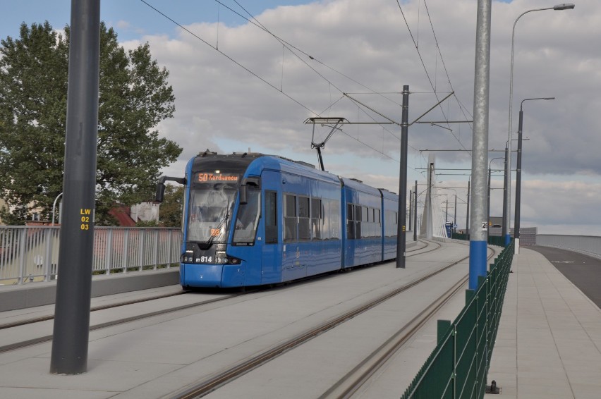 Kraków. mieszkańcy mają dość hałasujących tramwajów na estakadzie