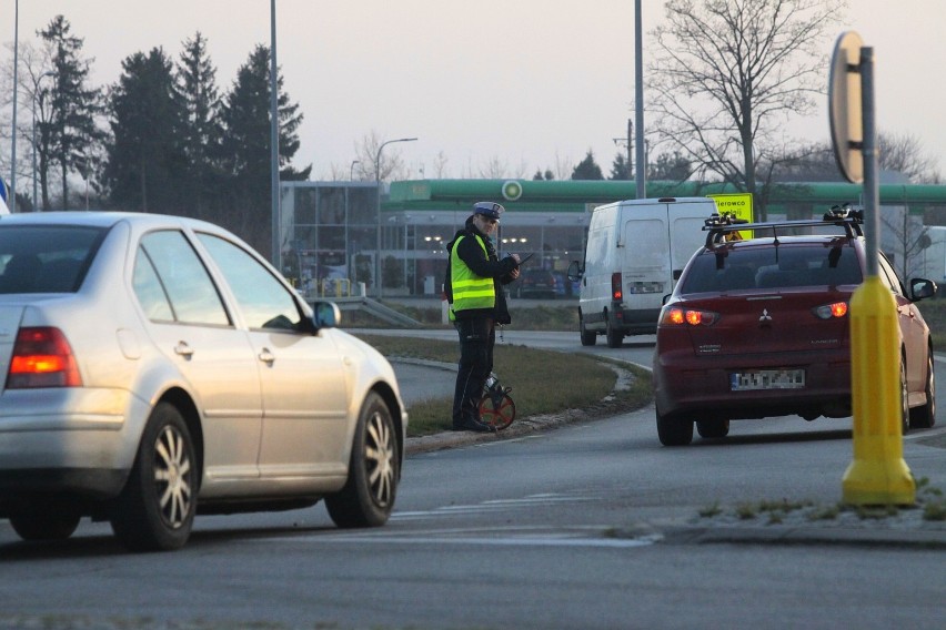 Celbowo: zderzenie vw i audi, listopad 2016