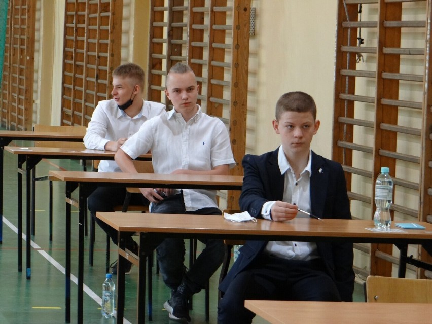 Wyniki egzaminu ósmoklasisty 2021 w Radomsku. Która szkoła wypadła najlepiej?