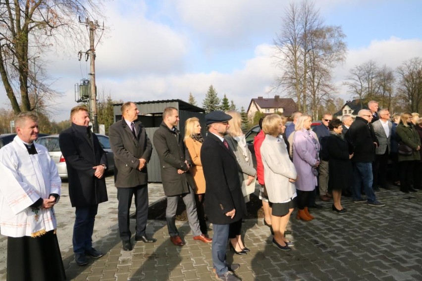 Otwarto nowy ośrodek zdrowia w gminie Poczesna ZDJĘCIA