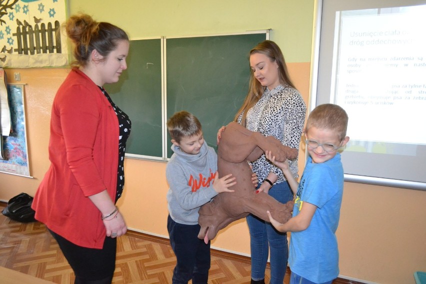 Uczniowie ze Szkoły Podstawowej nr 3 w Mysłowicach wzięły...