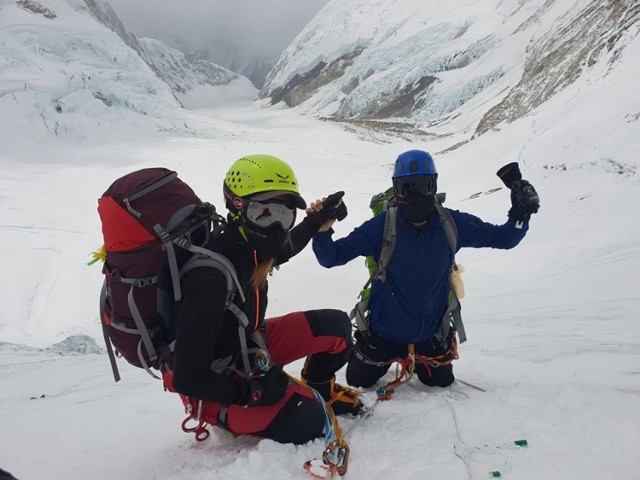 Szczepan Brzeski z Bochni zdobył Everest, a Sylwia Bajek - Lhotse