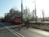 O krok od wypadku tramwajowego. Sznycel znowu wypadł z torów [ZDJĘCIA]