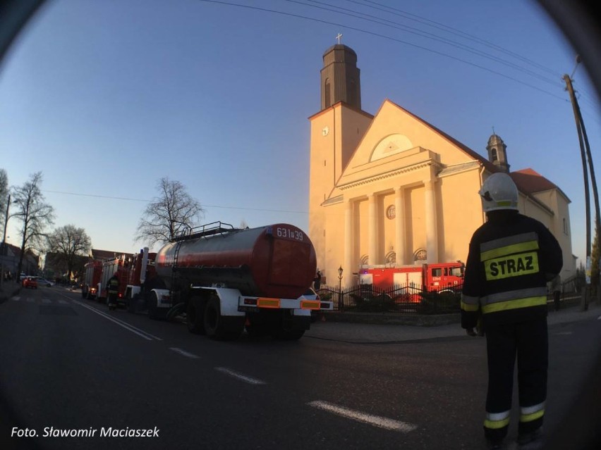 Co było przyczyną pożaru kościoła w Gołańczy? Straty wynoszą kilkaset tysięcy złotych 