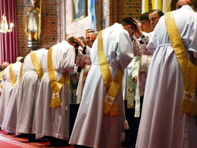 Liczba powołań kapłańskich w naszym kraju systematycznie spada