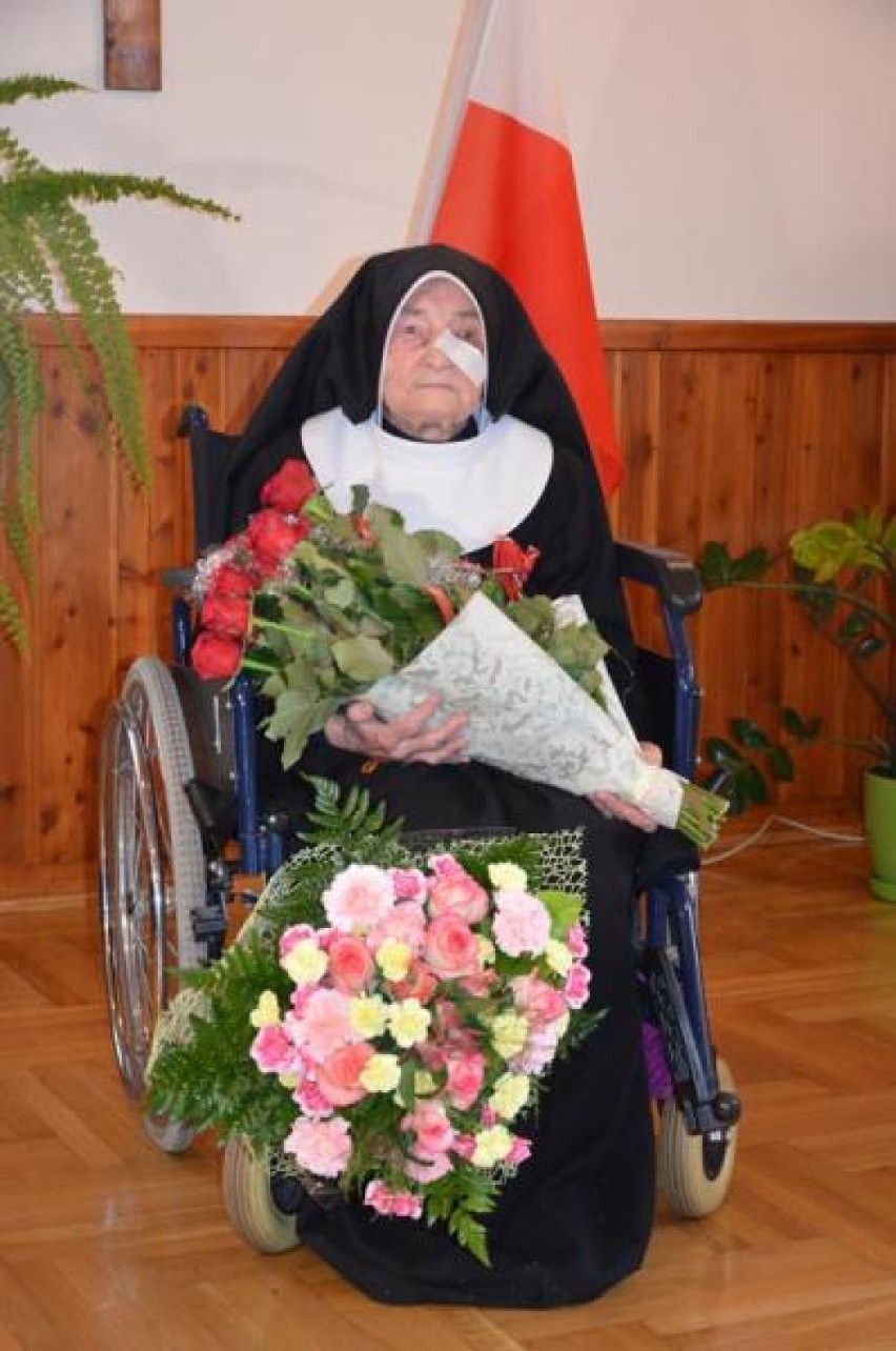 Siostra Ludwika odznaczona Krzyżem Komandorskim Orderu Odrodzenia Polski