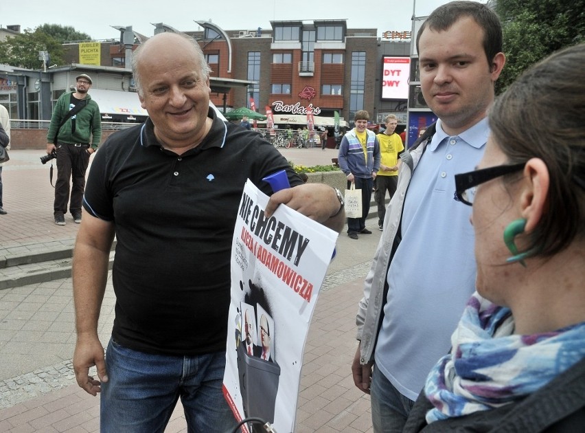 Gdańsk: Miejska akcja Czyste Przystanki. Maciej Lisicki uroczyście odsłania tablice (ZDJĘCIA)