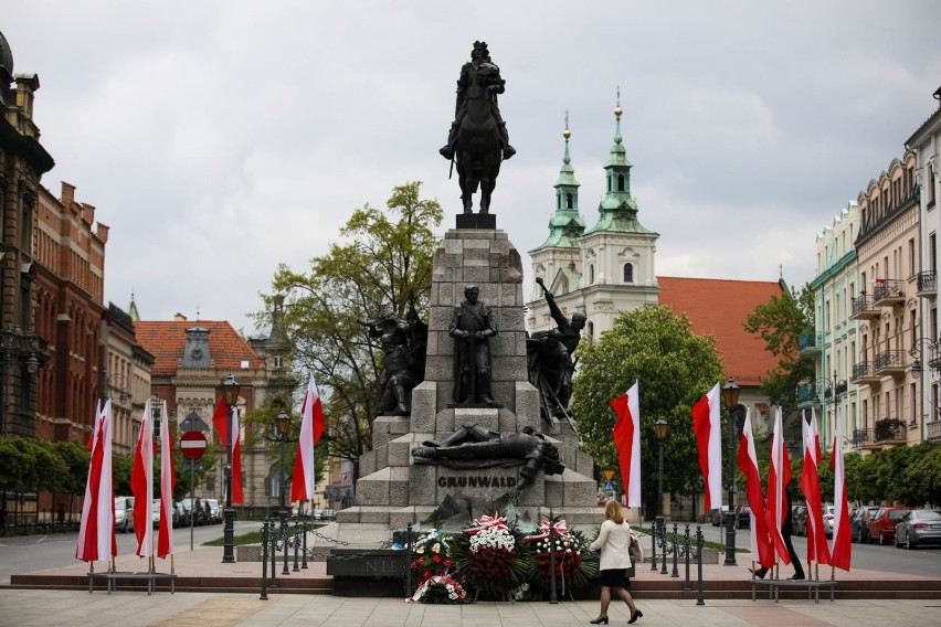 Kraków. 229 lat temu uchwalono Konstytucję 3 maja. Krakowskie uroczystości w cieniu epidemii [ZDJĘCIA]
