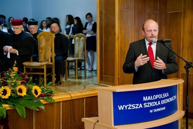 Tarnów: inauguracja roku akademickiego w MWSE
