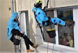 WOŚP 2022 - Rawicz. Poprzebierani alpiniści umyją okna w rawickim szpitalu a morsy wskoczą do wody! Co jeszcze wydarzy się w ramach WOŚP?