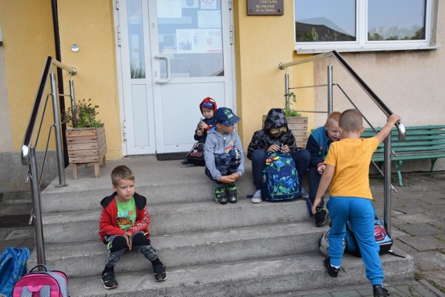 Uczniowie ze szkoły w Monkiniach podjęły dziś naukę w Szkole Podstawowej w Nowince