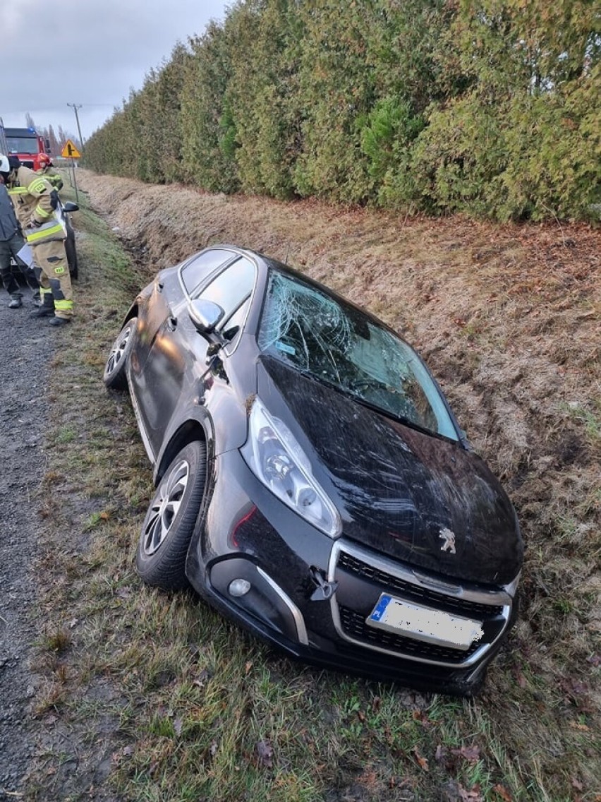 Trzy poranne wypadki  w powiecie konińskim. Jechali zbyt szybko