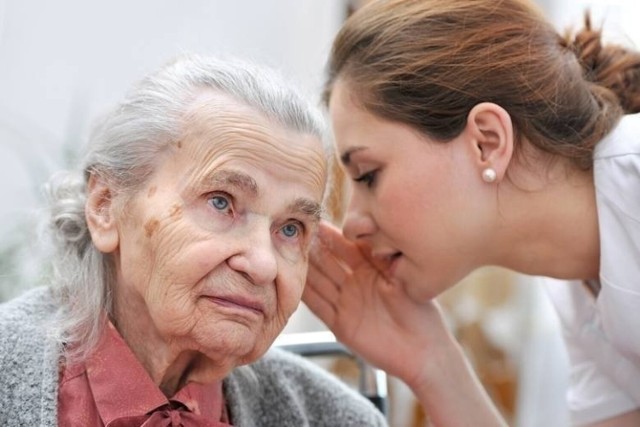 Uwaga! Nie jedz tych produktów, jeśli masz problemy z pamięcią. Mogą zwiększać ryzyko rozwoju demencji oraz choroby Alzheimera >>>  >>>