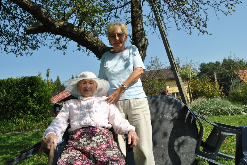 Babcia Tekla ma 105 lat !