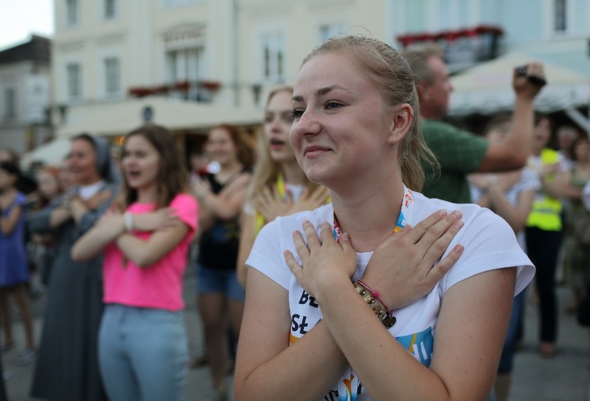 Węgrzy przyjechali do Piotrkowa na Światowe Dni Młodzieży