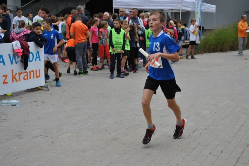 Sztsfetowe biegi przełajowe szkół przy Aqua Zdroju o Mistrzostwo Wałbrzycha