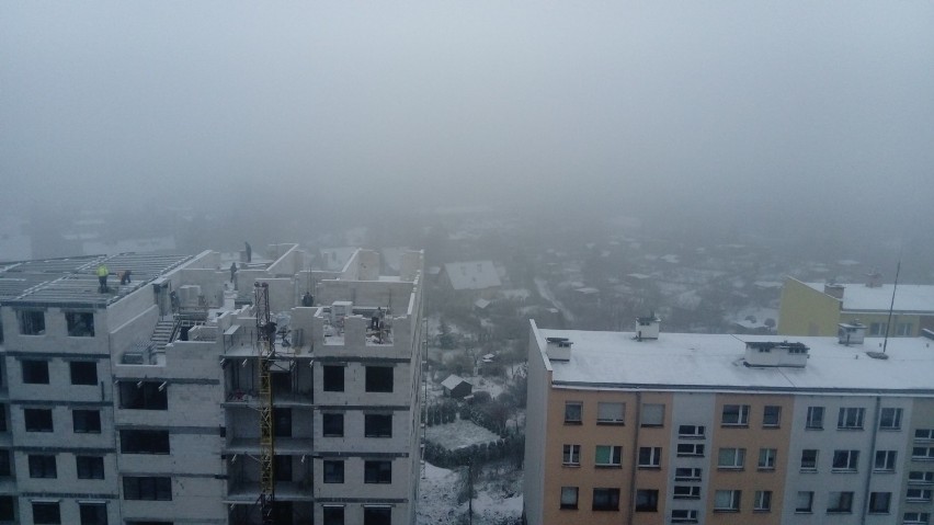 Pogoda Dolny Śląsk. Pada śnieg, śnieg  deszczem lub marznący...