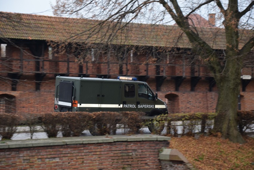 Malbork. Kolejny niewybuch na bulwarze nad Nogatem. Saperzy już go zabrali na poligon