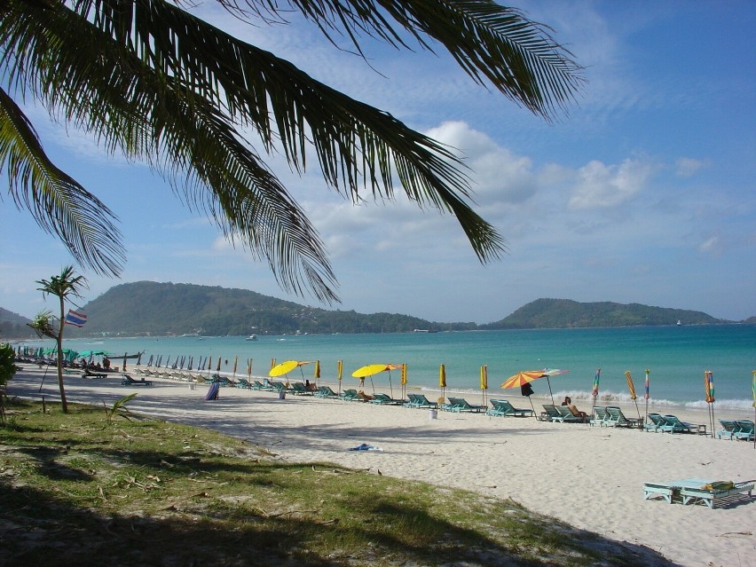Idealną wyspą na wypoczynek jest Phuket, największa wyspa...