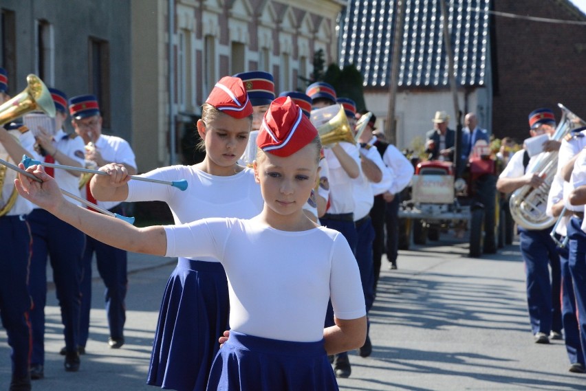 Dożynki Gminno - Parafialne w Głażewie