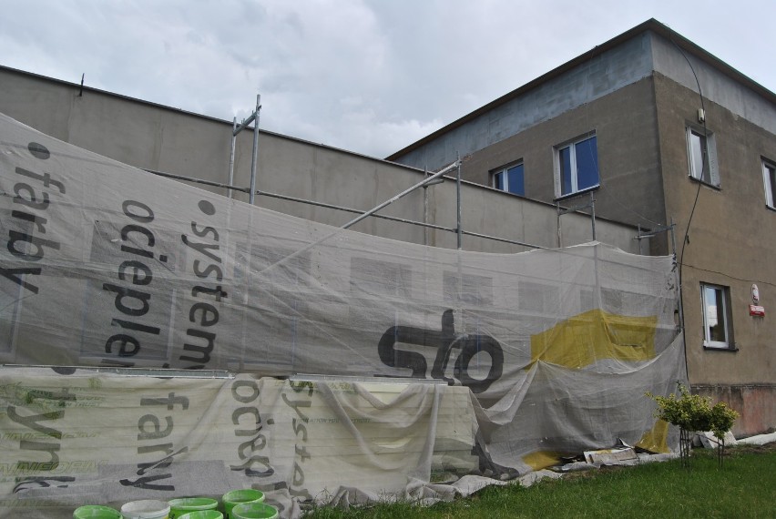 Remont budynku szkoły w Głuchowie FOTO 