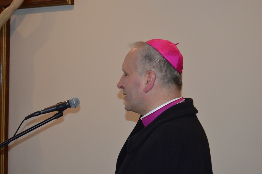 Ksiądz biskup doktor Łukasz Buzun odwiedził krotoszyński szpital [ZDJĘCIA]