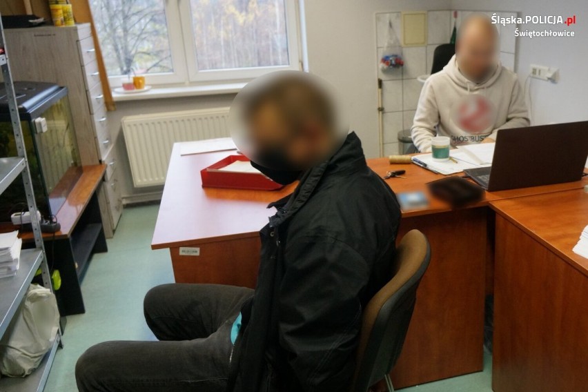 Policjanci z Siemianowic zatrzymali dwóch mężczyzn, którzy...