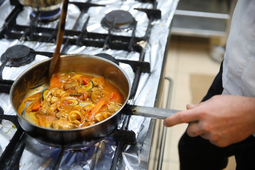 Restauracje na cenzurowanym. Inspekcja Handlowa wytyka nieprawidłowości