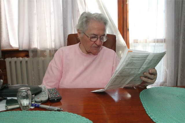 Stare rachunki zalegają w szafach od wielu lat? Mamy dobrą wiadomość - nieliczne z nich już dawno powinny wylądować w koszu na śmieci. Jednak myli się ten, kto sądzi, że wszystkie z nich. Jak długo powinniśmy przechowywać dokumenty? Niektóre z ważnych dokumentów powinniśmy nigdy nie wyrzucać! Oto szczegóły!

WIĘCEJ NA KOLEJNYCH STRONACH>>>