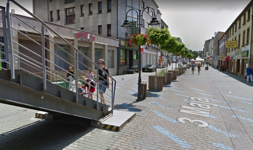 Dąbrowskie ulice na zdjęciach w Google Street View