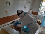 Oddział covidowy w szpitalu przy Żurawiej w Białymstoku. Tak wygląda walka z koronawirusem [ZDJĘCIA]
