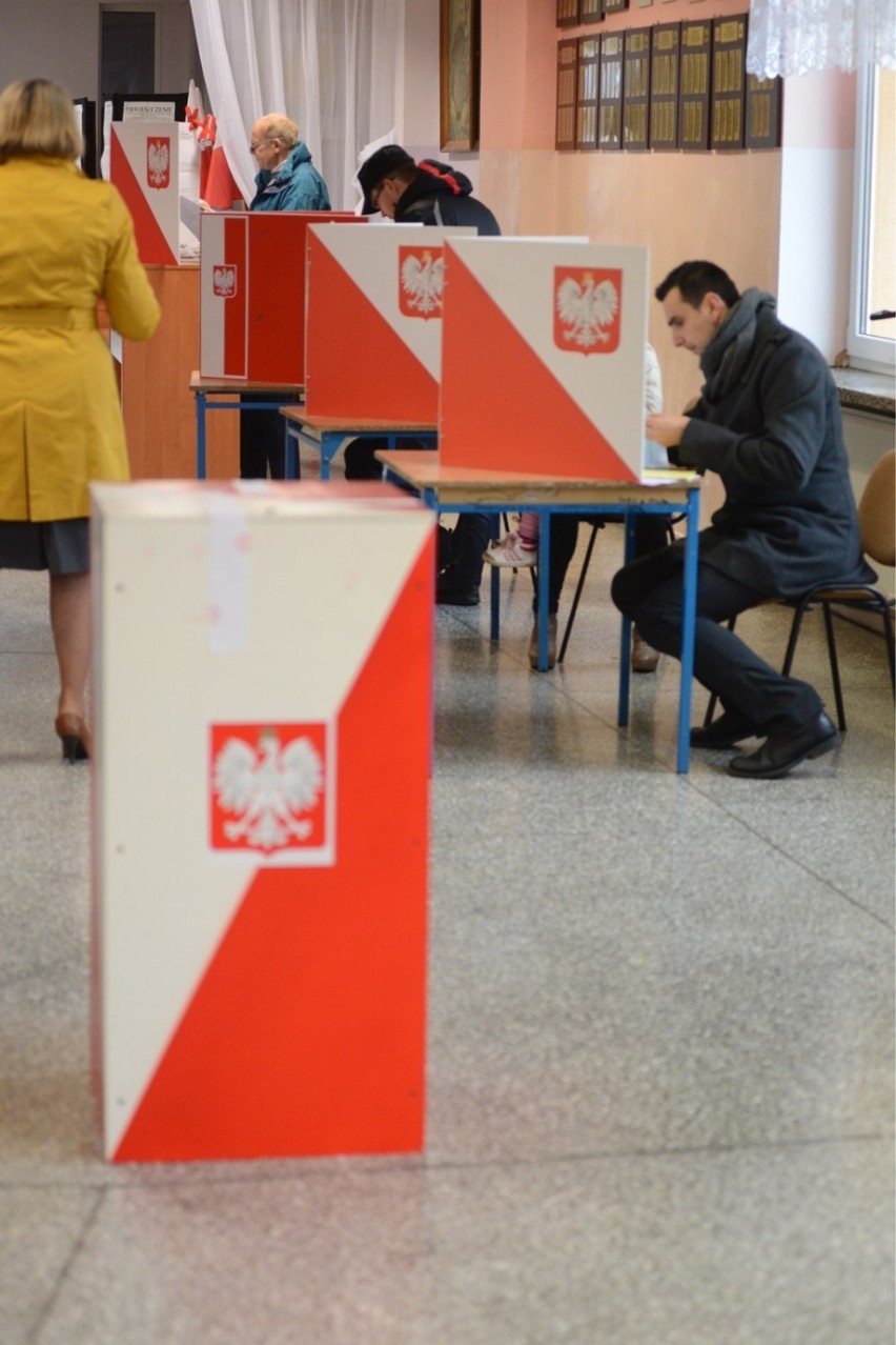 Wybory samorządowe 2018 w Warszawie coraz bliżej. Gdzie...