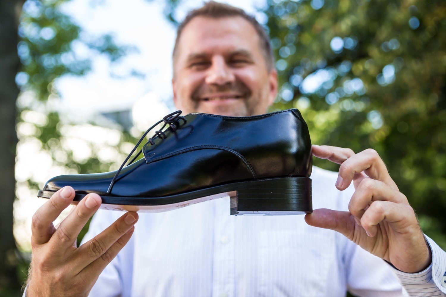Buty podwyższające dla mężczyzn. Dodają pewności siebie i kilka centymetrów  [ZDJĘCIA,WIDEO] | Warszawa Nasze Miasto