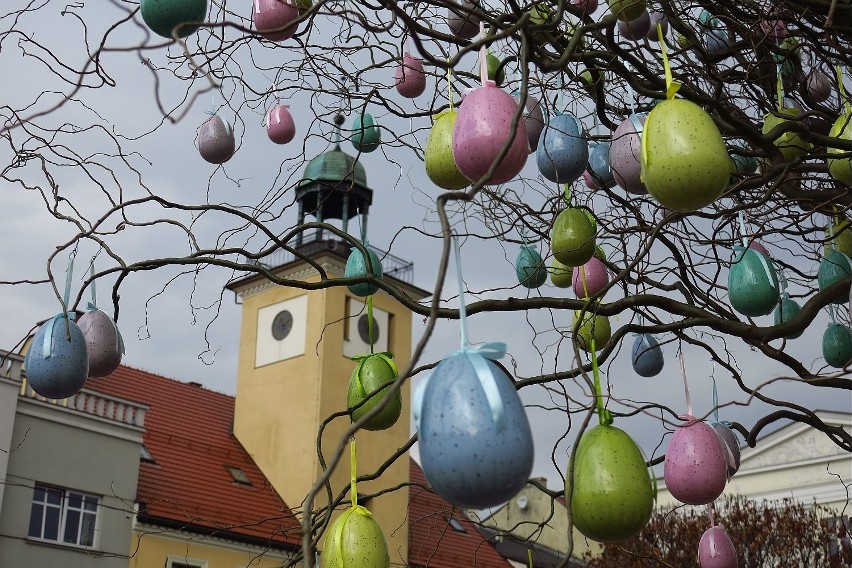 Wielkanocny Rybnik: 1000 pisanek zdobi centrum miasta