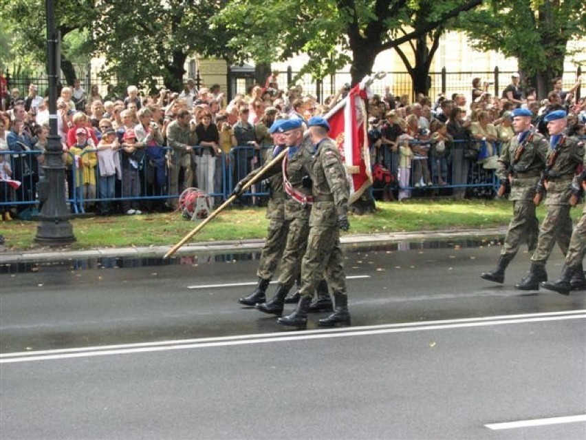 Żołnierzom zdarzało się jednak na chwilę stracić panowanie...