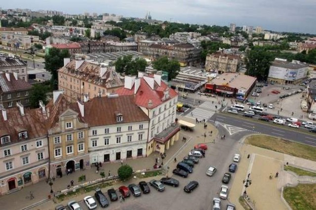 Uliczne stragany muszą zniknąć z okolic Dworca Głównego PKS ...