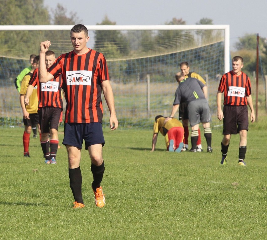 Puma Darzlubie - Kaszuby Połchowo II: liga gminy Puck