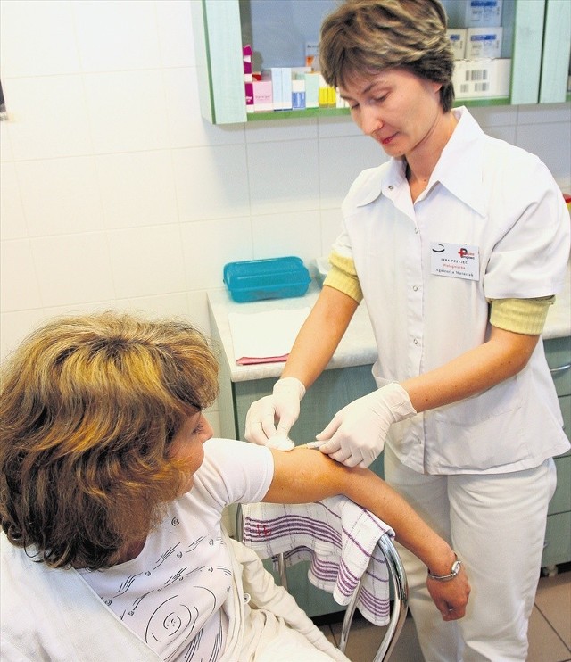 Seniorzy z Olkuskiego przed sezonem grypowym będą mogli zaszczepić się za darmo