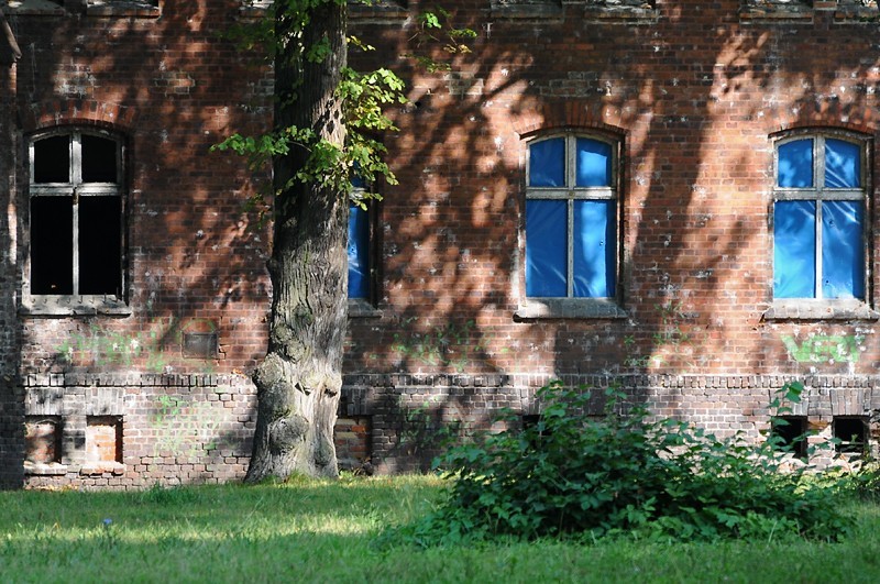 Opuszczone miejsca - Szpital psychiatryczny w Owińskach [ZDJĘCIA]