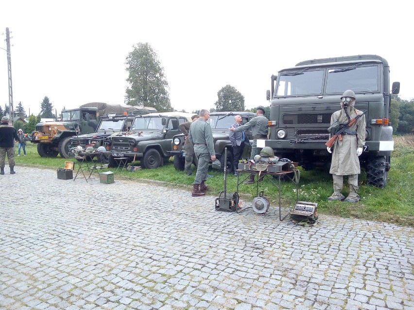 Za nami piknik militarny na Zamku Kazimierzowskim w Inowłodzu [ZDJĘCIA]