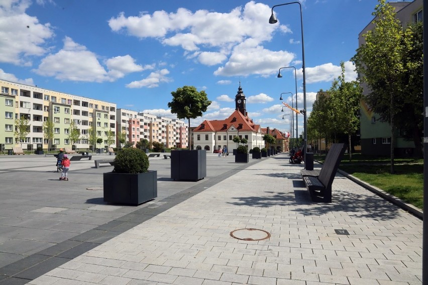 Jak ożywić rynek w Lubinie. Dziś po południu wyglądał tak [ZDJĘCIA]